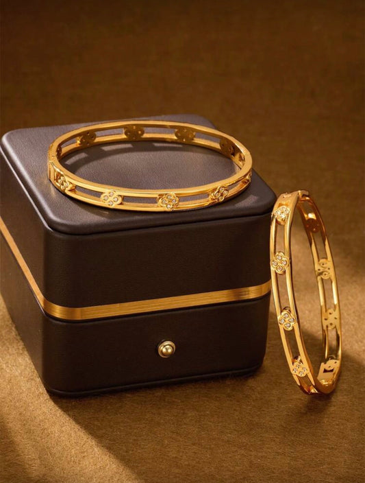 Stainless steel 18k Gold plated waterproof
