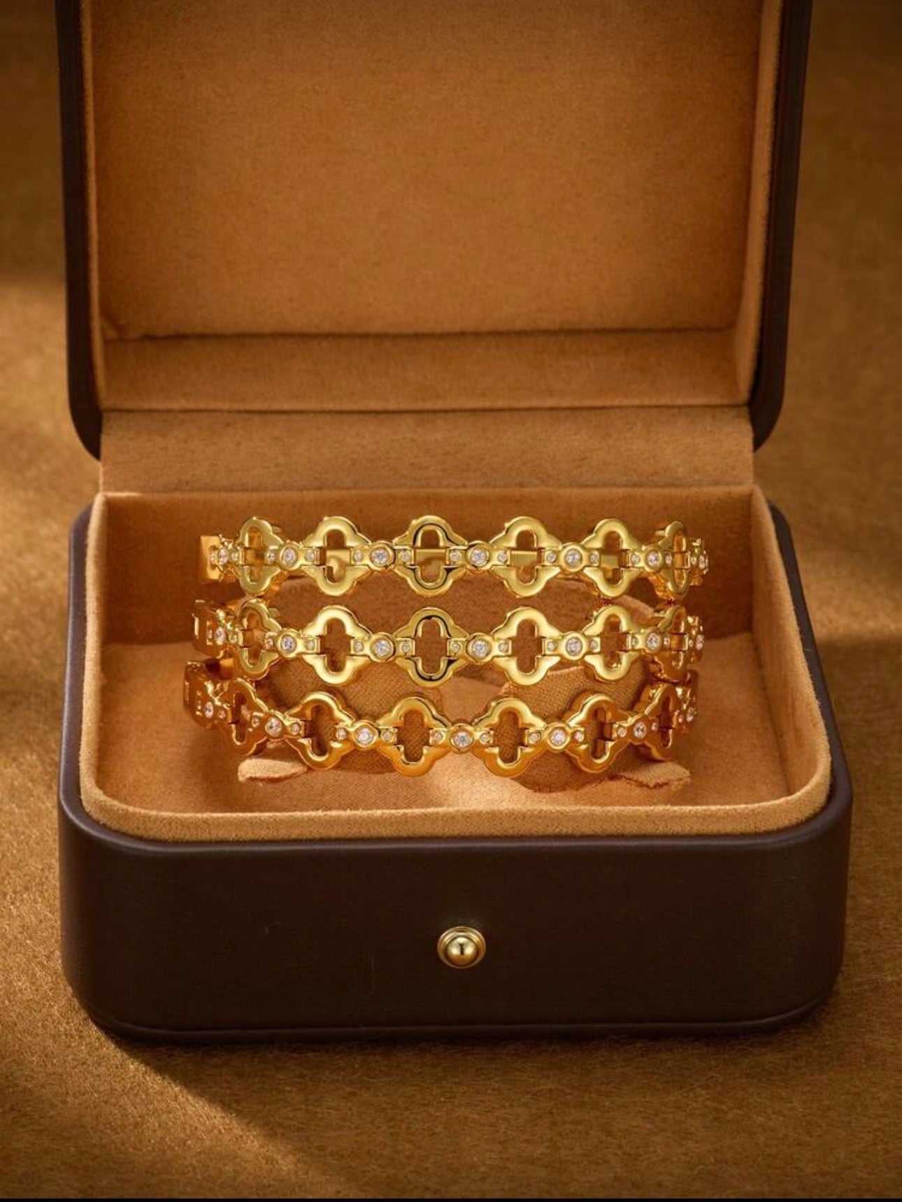 18K gold stainless steel bracelet waterproof ￼