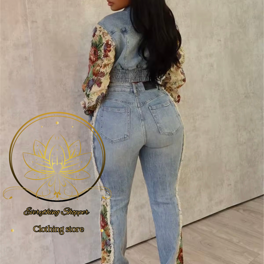 Graphic light – wash skinny jeans set